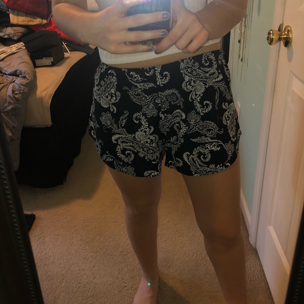 size large flowy shorts